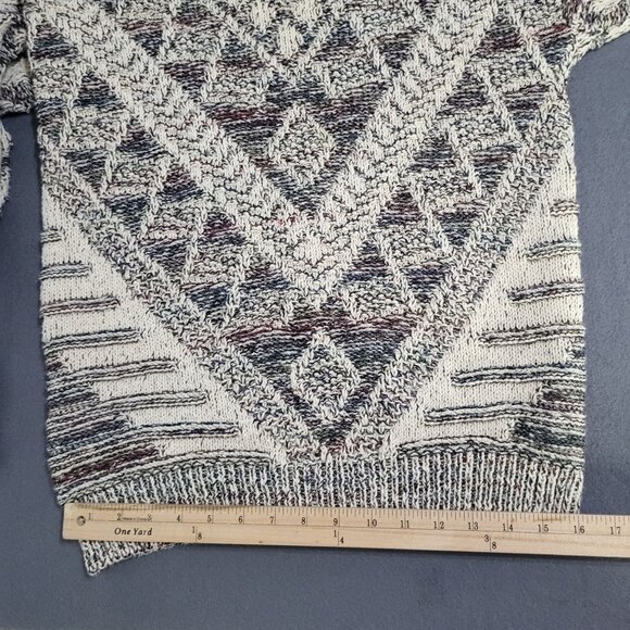 VTG Aztec Triangles Old Money Chunky Ugly Sweater Size Small - Picture 8 of 8